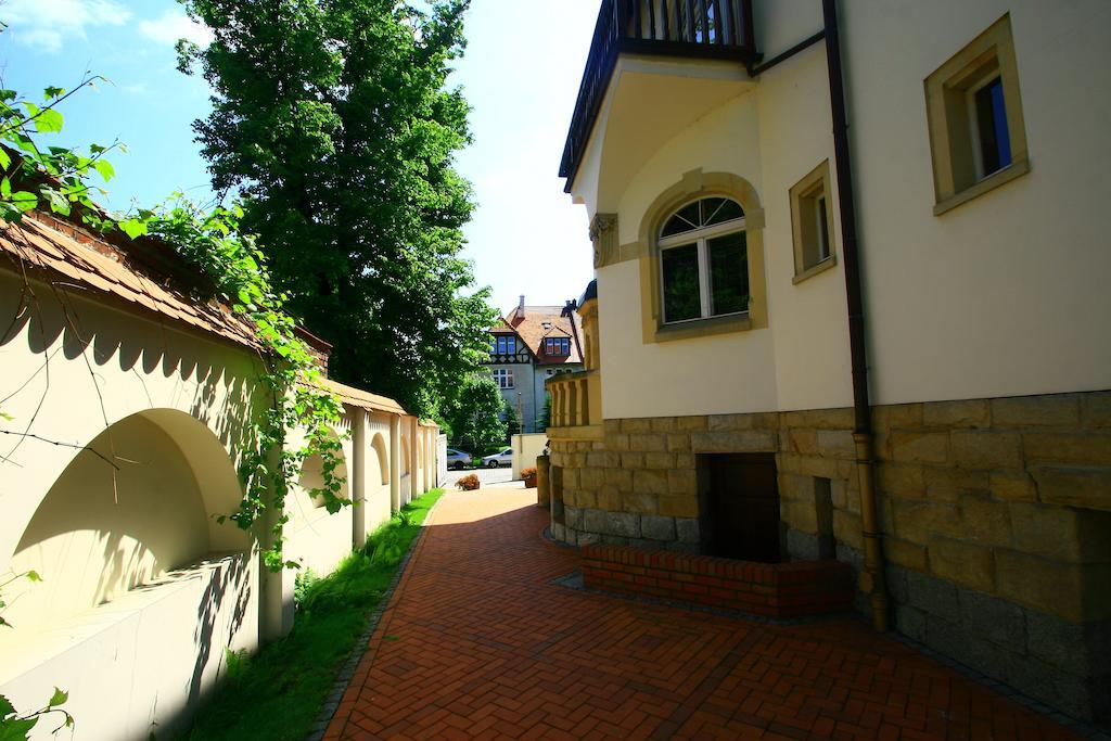 Hotel Palacyk Legnica Esterno foto